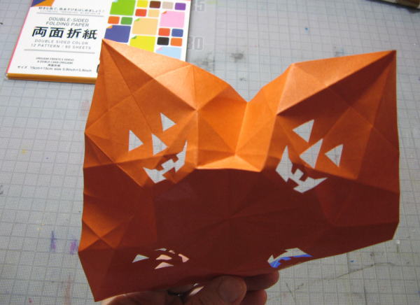 Halloween 2015 Jack-o'-lantern bag how to 5