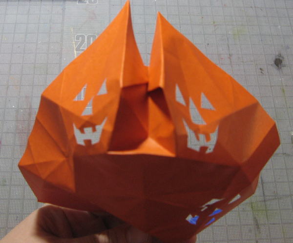 Halloween 2015 Jack-o'-lantern bag how to 6